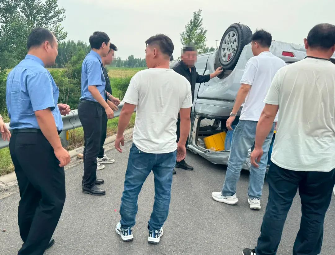 危难时刻，河南政法干警“救”在身边！